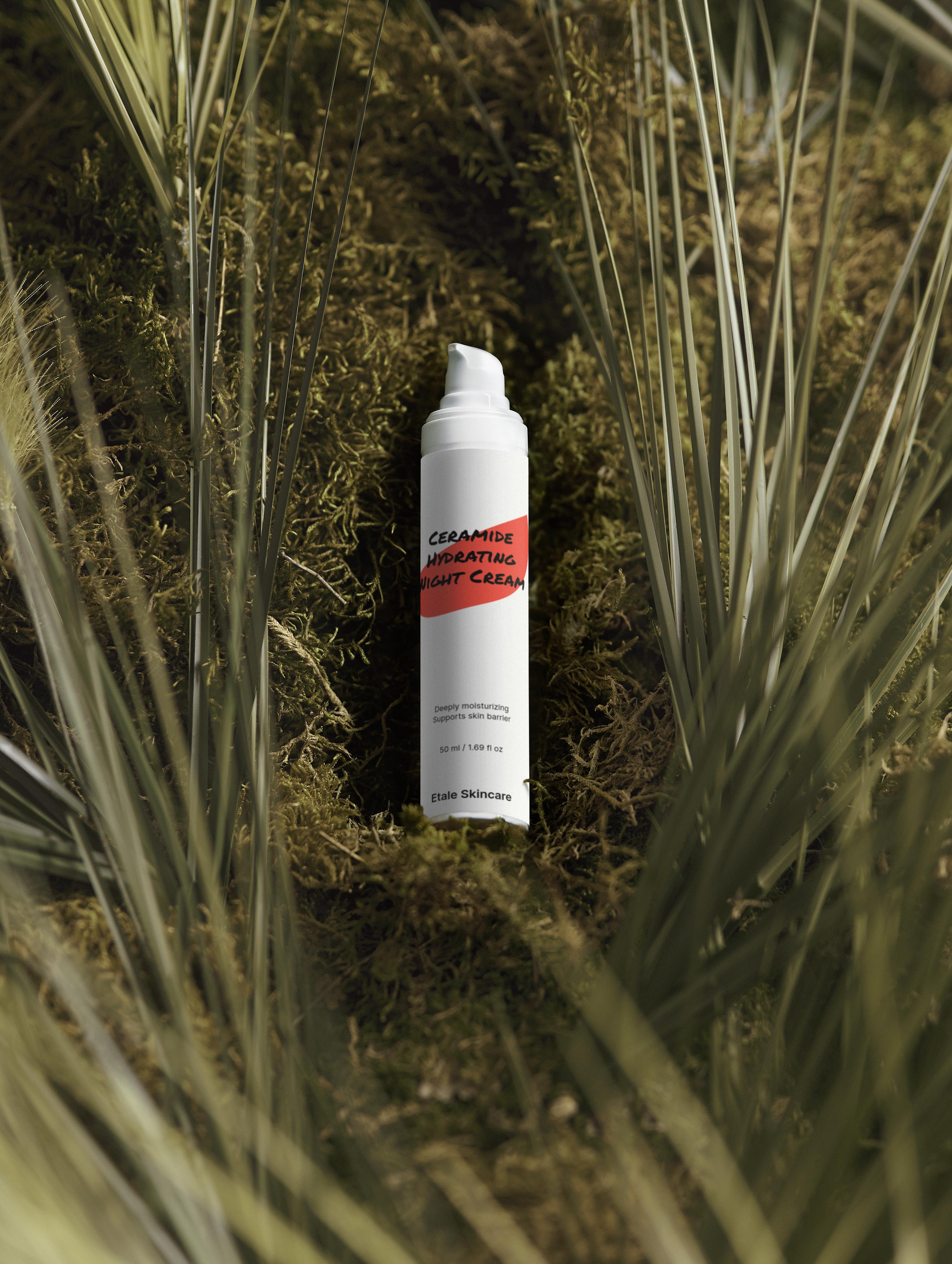 -Ceramide Hydrating Night Cream-